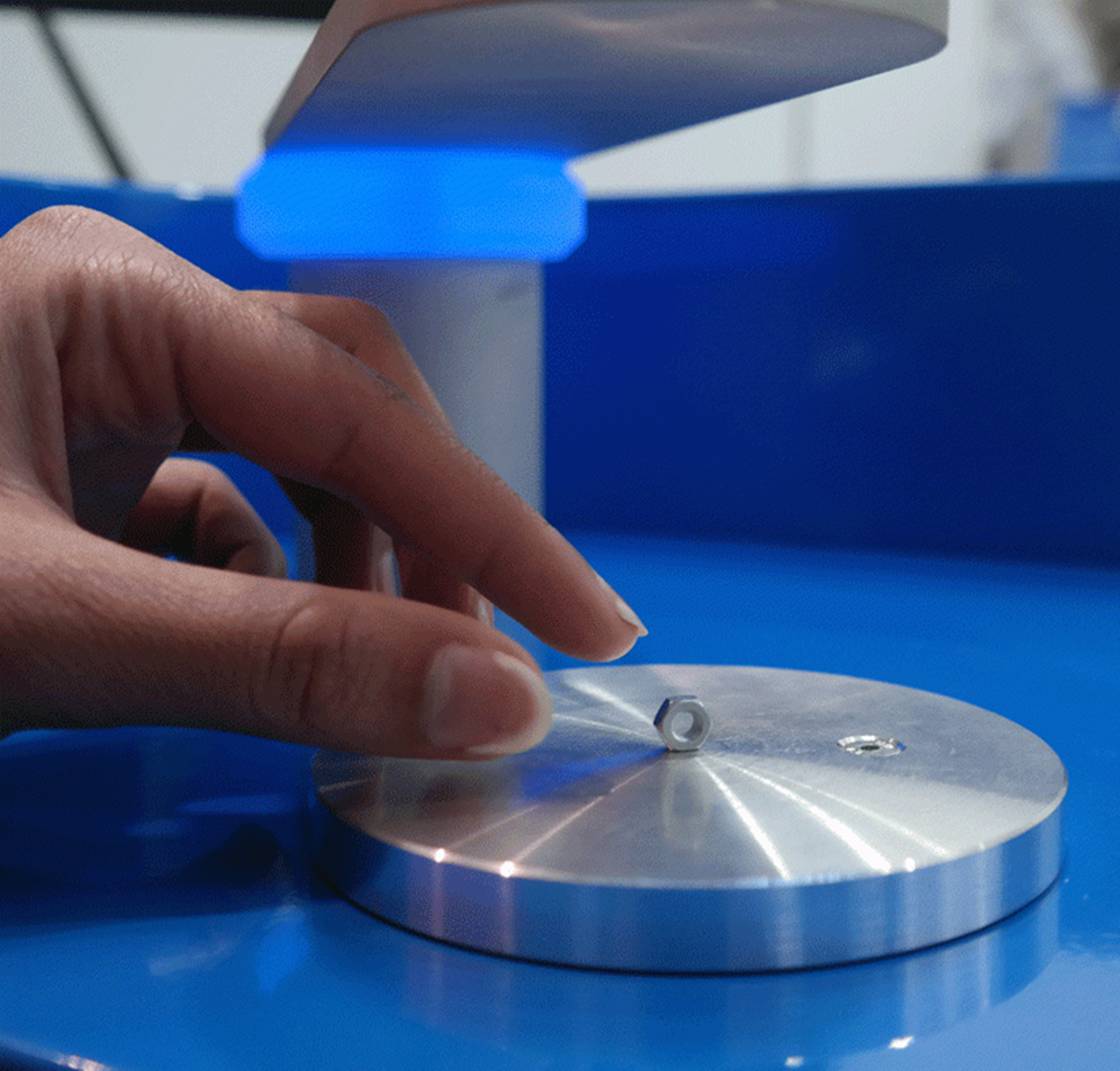 Laser OES analyzer with minimal heat impact